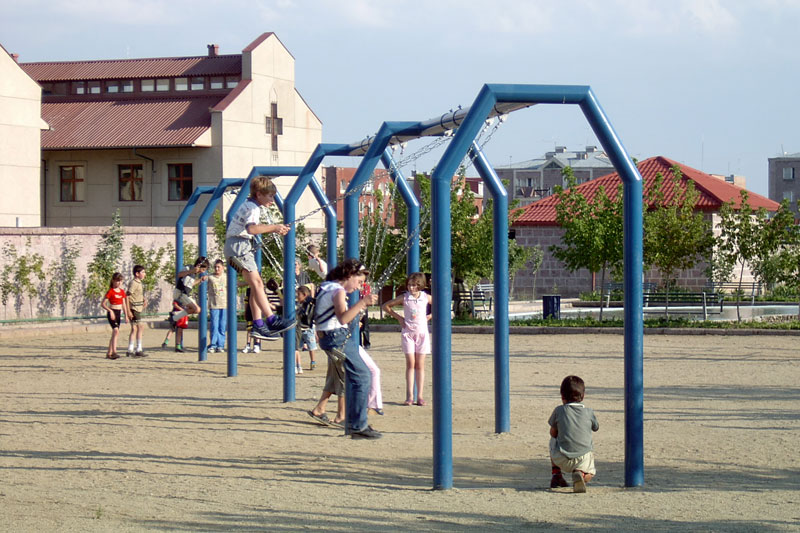 Windy Swing IV