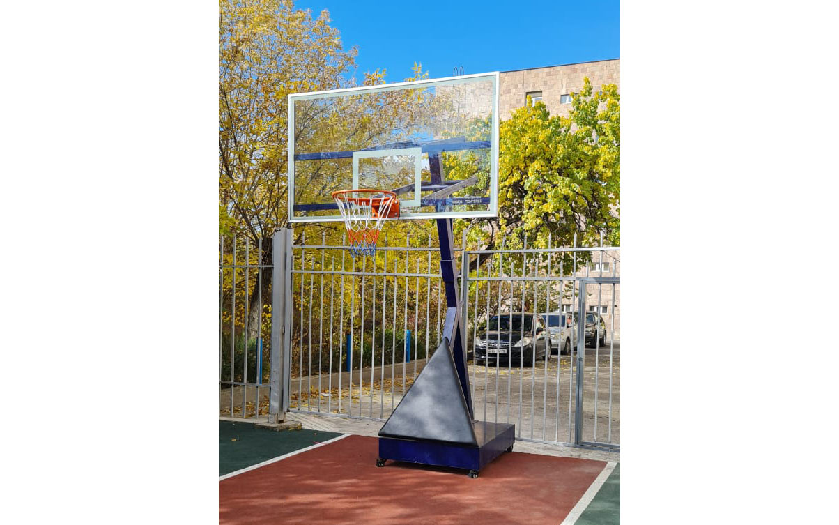 Portable Basketball Hoop